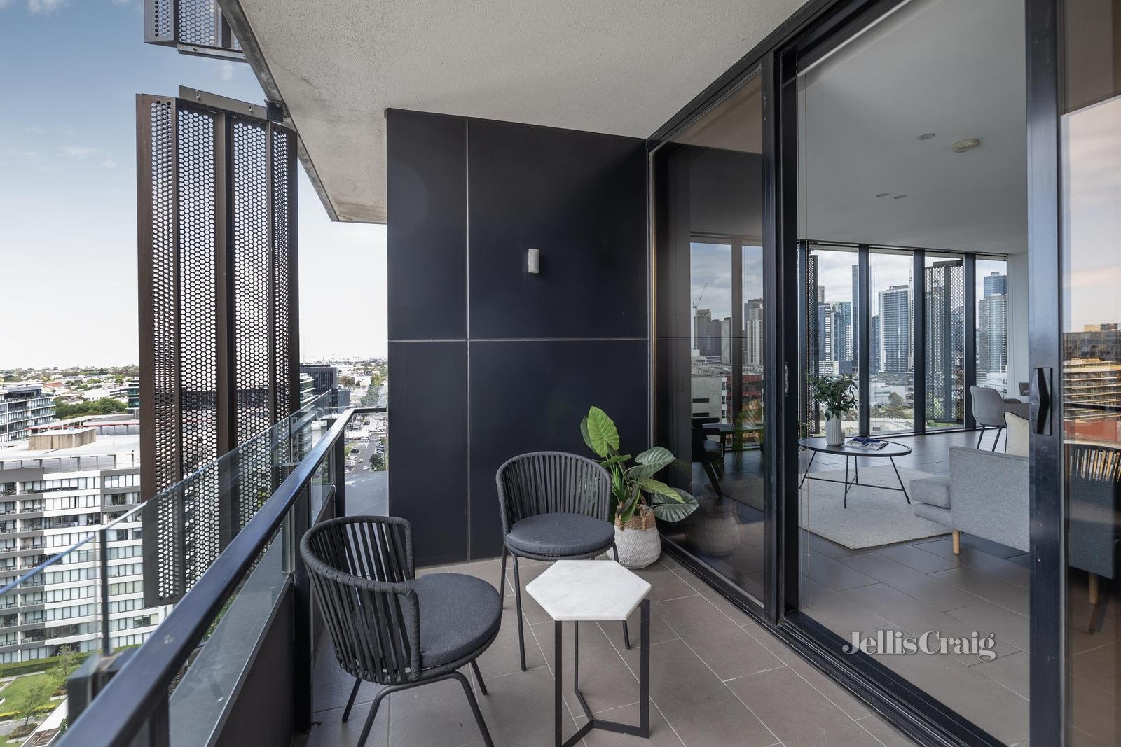 1804/22 Dorcas Street, Southbank image 2