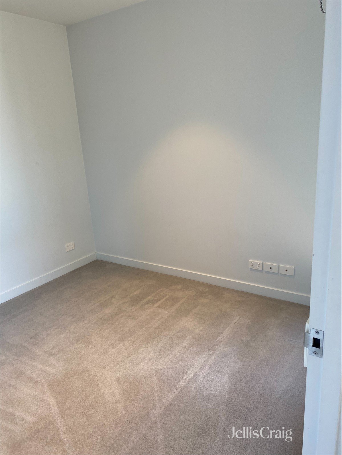 1805/33 Blackwoods Street, North&nbsp;Melbourne image 5