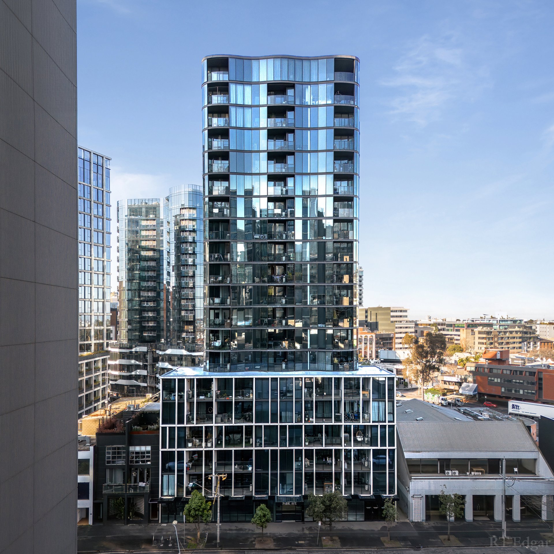 Property Gallery Thumbnail 16