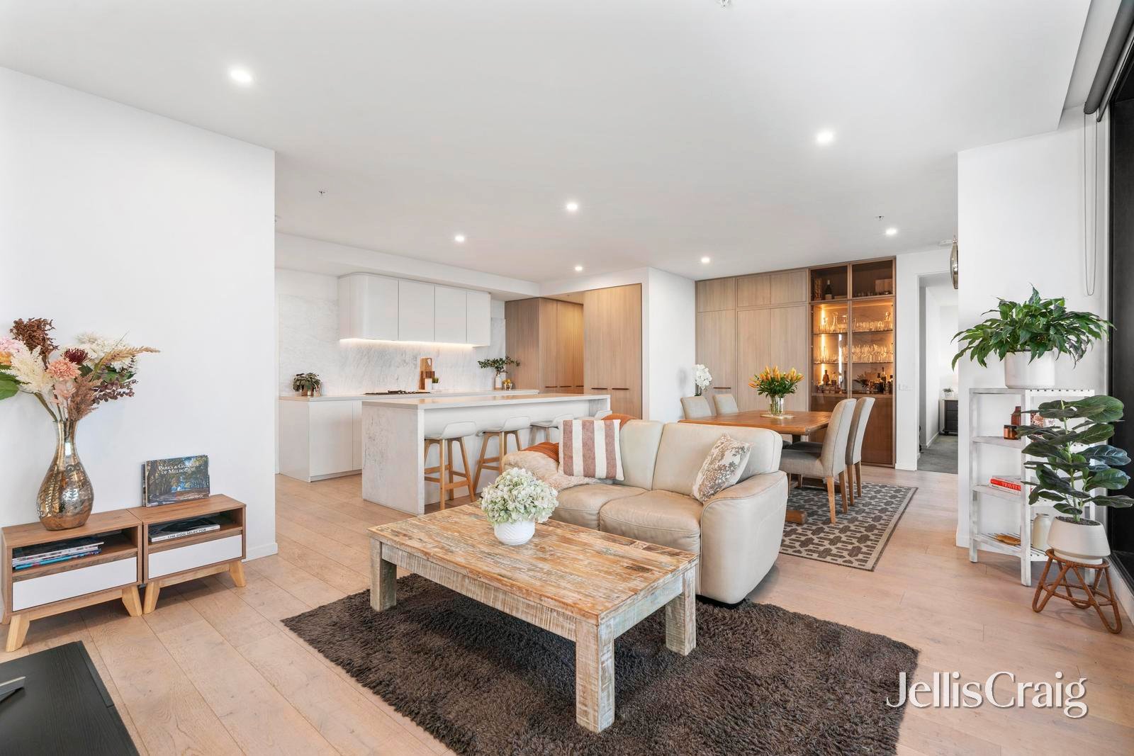 1806/25 O'Sullivan Road, Glen&nbsp;Waverley image 7