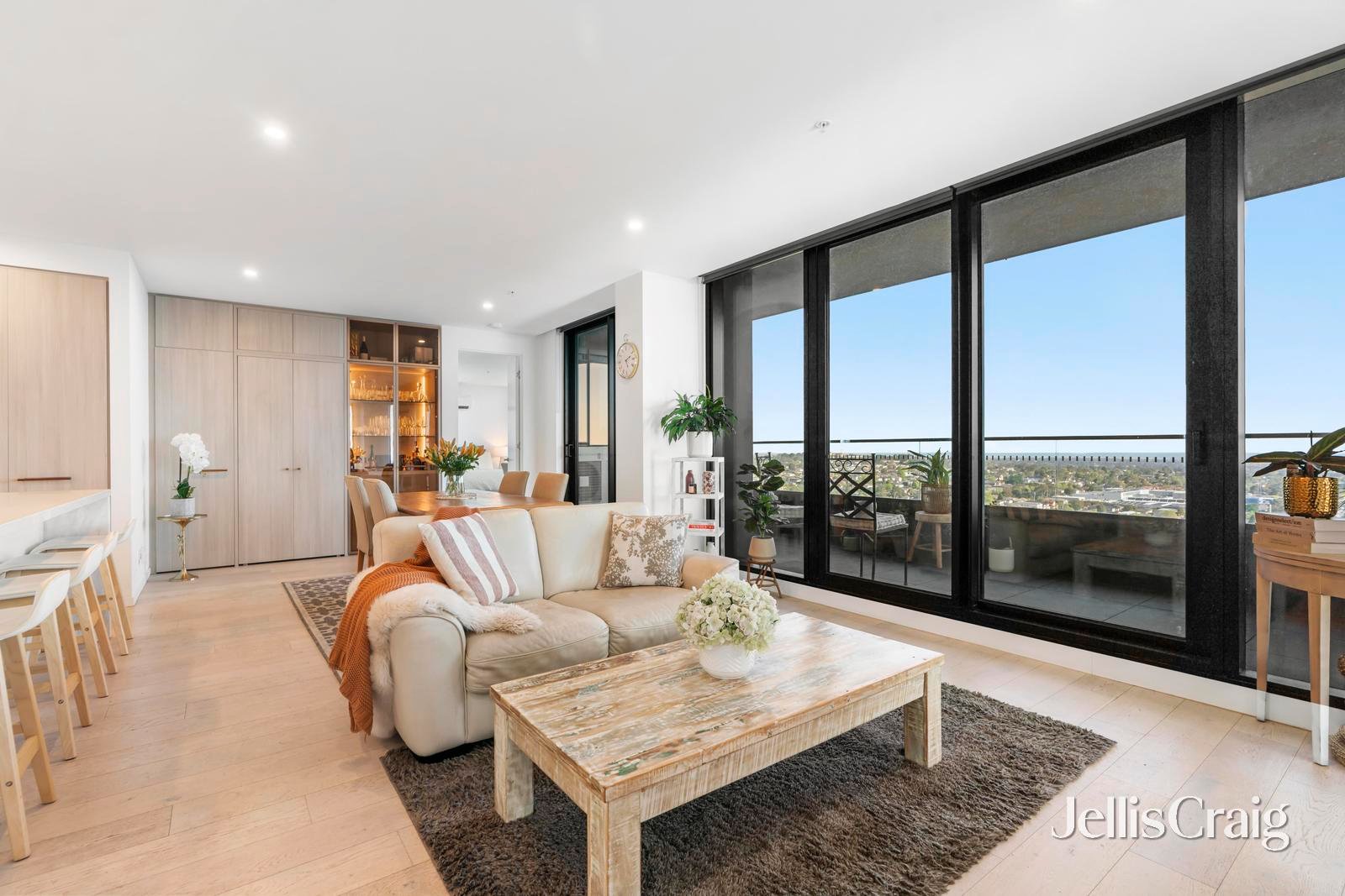 1806/25 O'Sullivan Road, Glen&nbsp;Waverley image 8