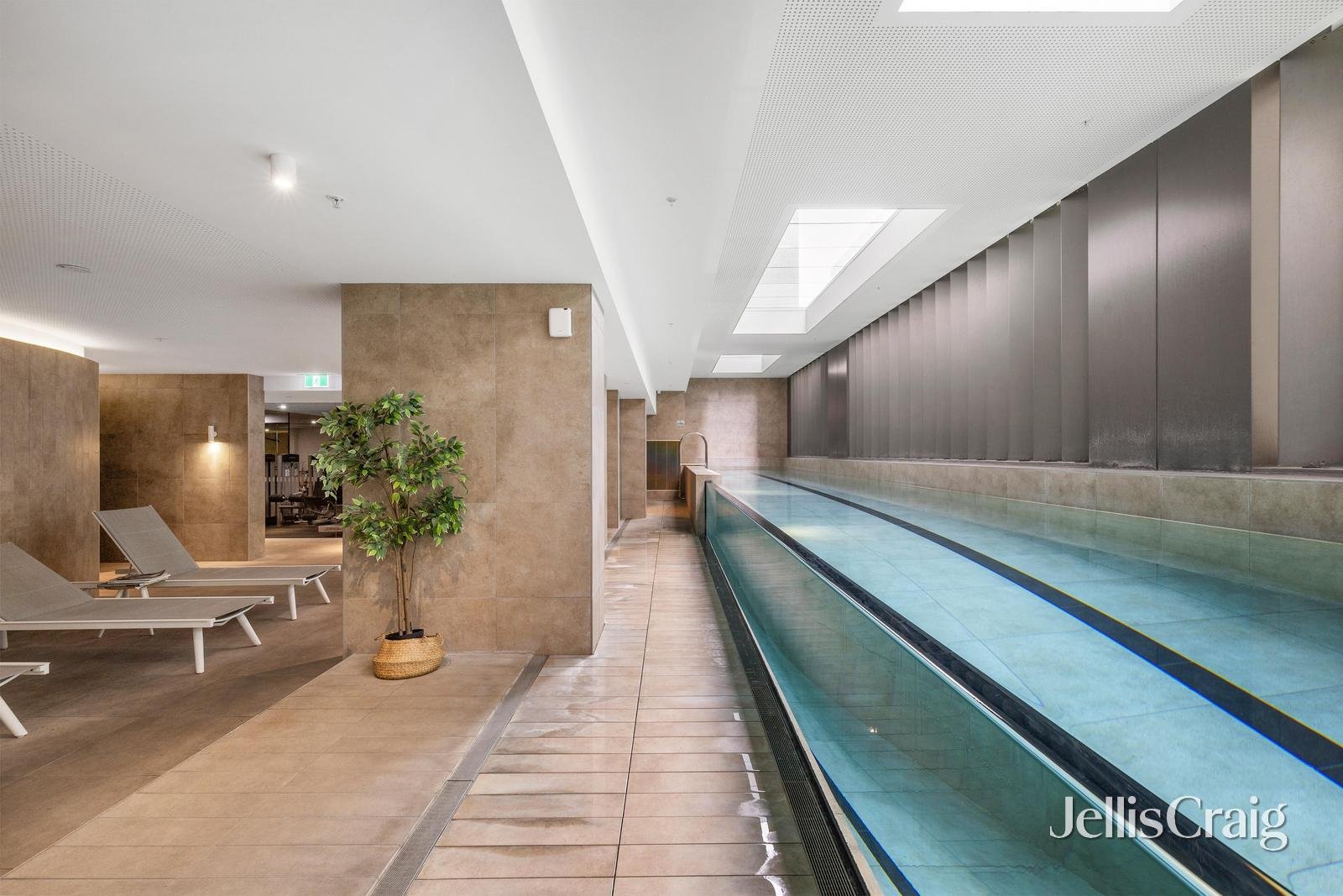 1806/7 Claremont Street, South&nbsp;Yarra image 12