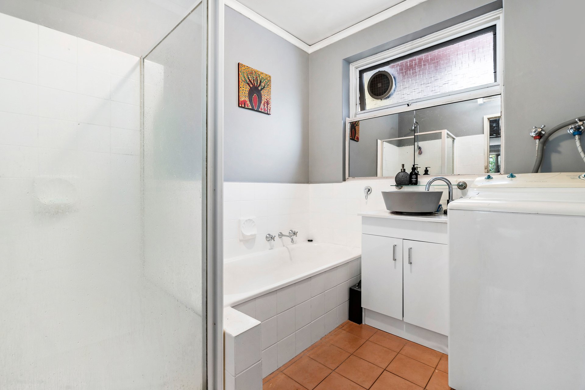 Property Gallery Thumbnail 6