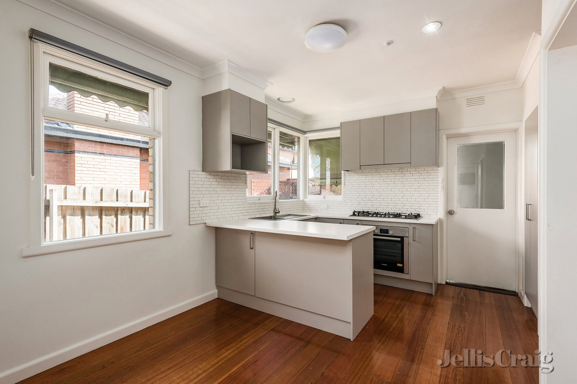 1/81 Kennedy Street, Bentleigh East image 2