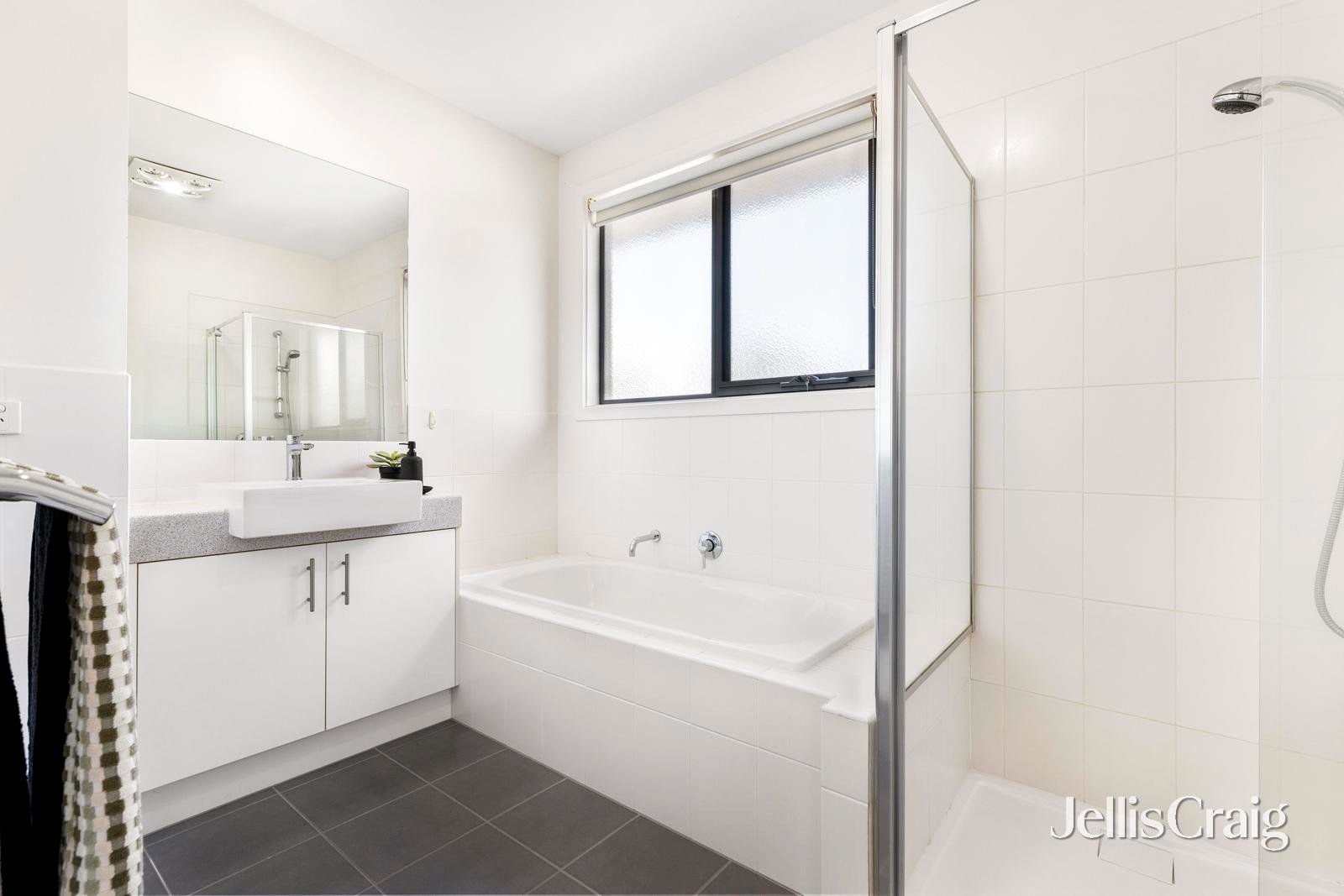 1/81 Larch Crescent, Mount&nbsp;Waverley image 11