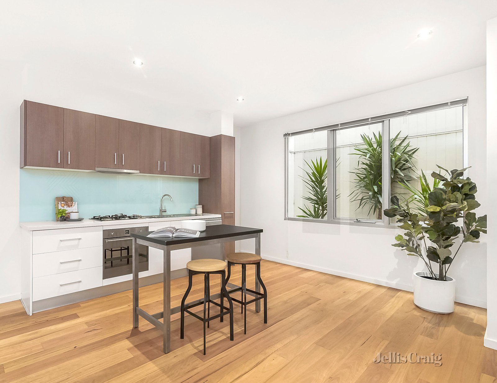 18/101 Leveson Street, North Melbourne image 4
