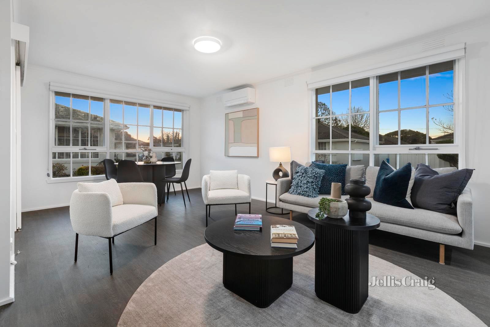 18/105 Park Road, Cheltenham image 2