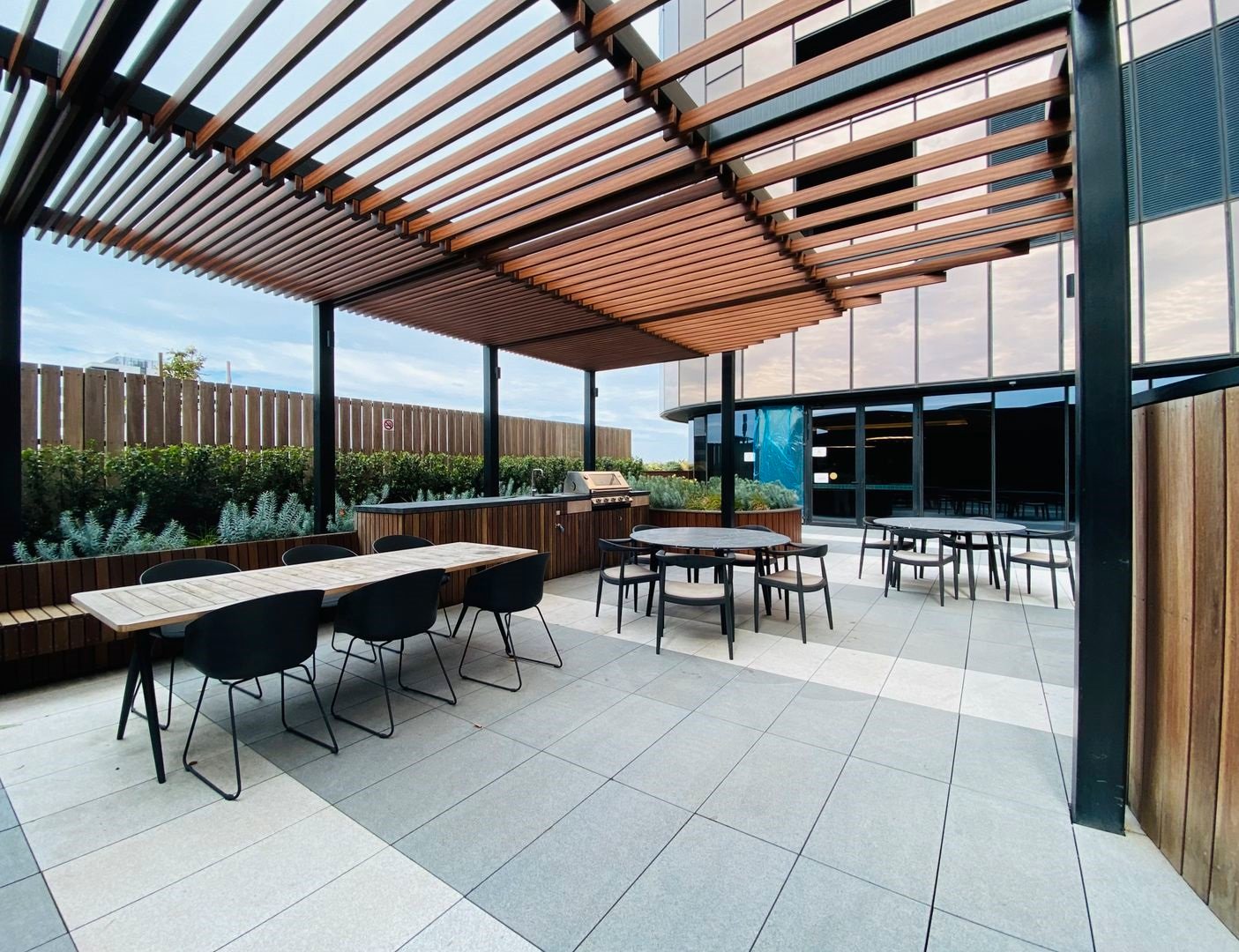 1810/545 Station Street, Box&nbsp;Hill image 10