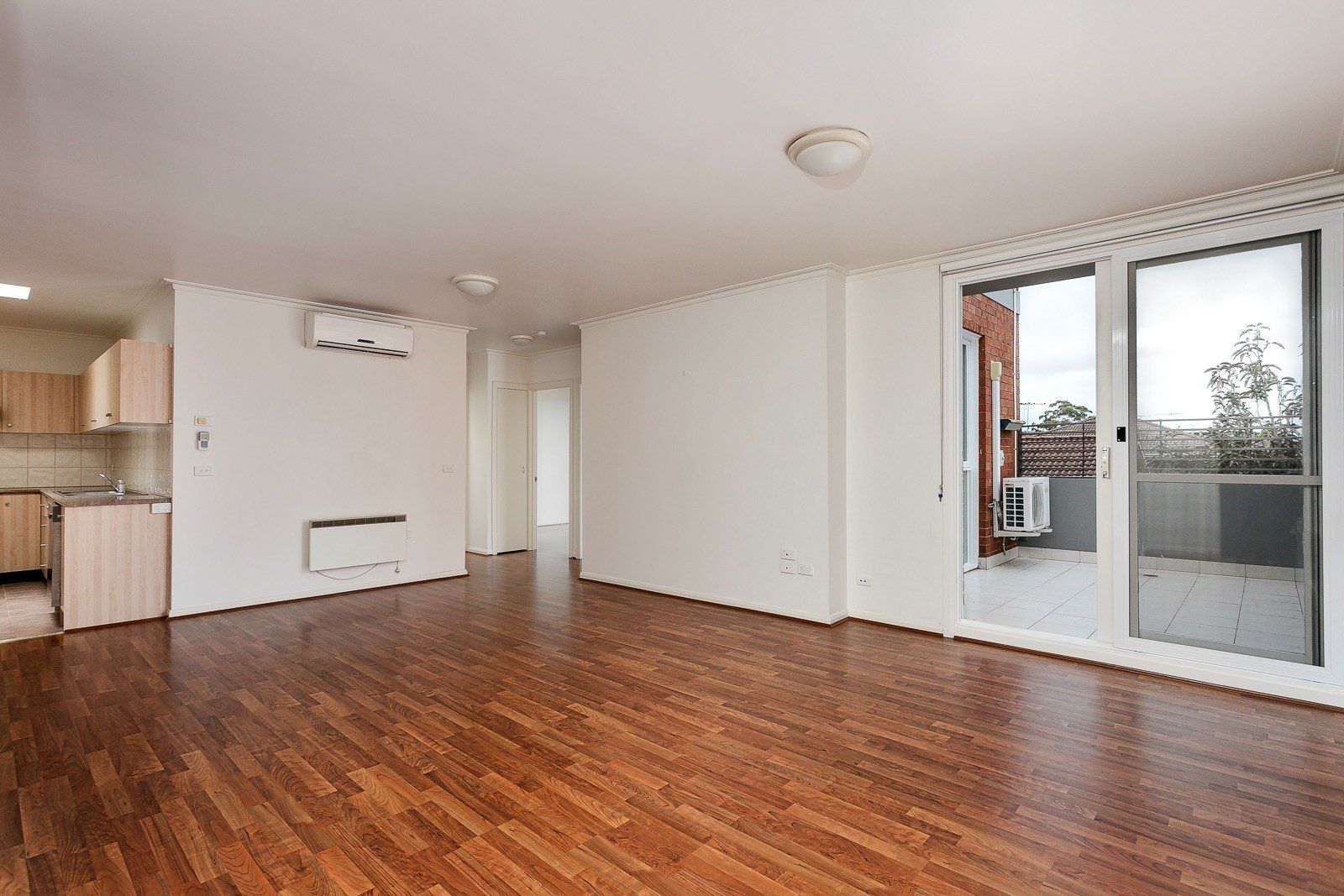Property Gallery Thumbnail 2