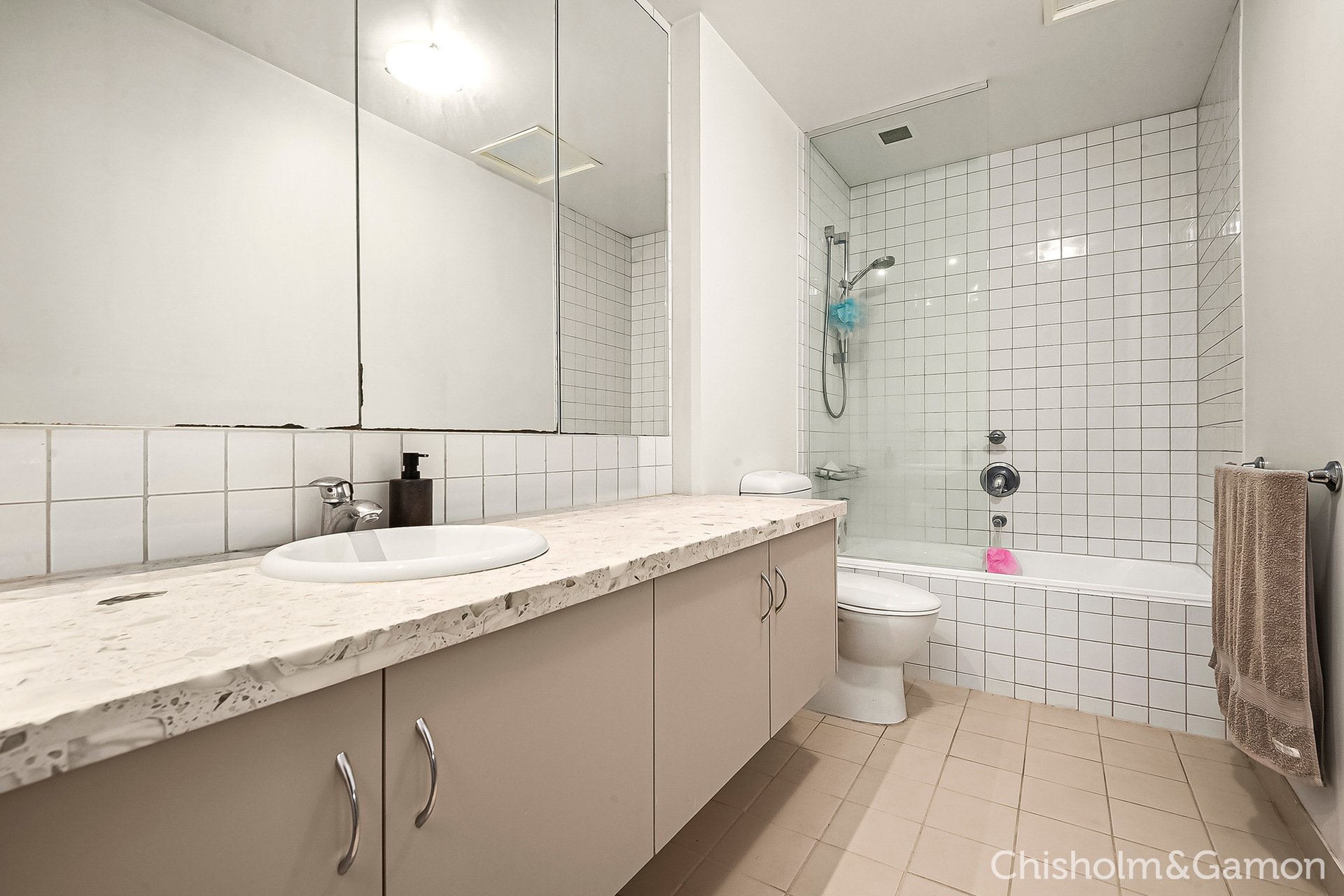 18/125 Ormond Road, Elwood image 7