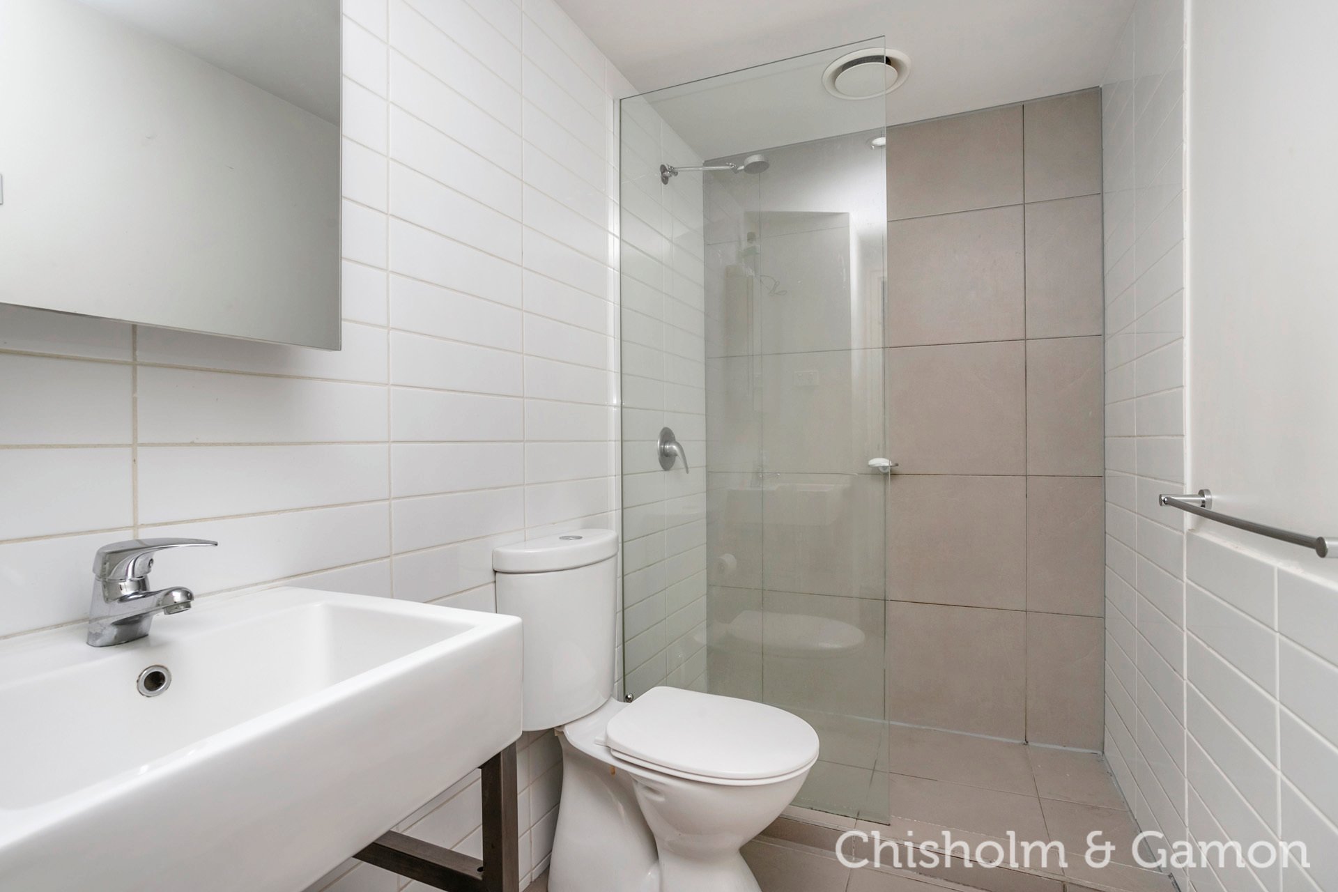 18/127 Grey Street, St Kilda image 7