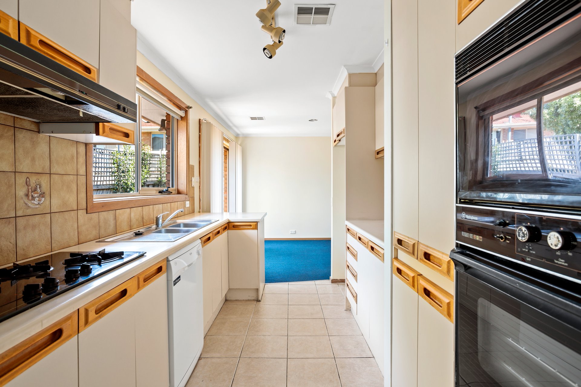 Property Gallery Thumbnail 2