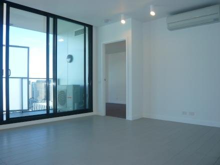 1813 / 673 Latrobe Street DOCKLANDS, VIC 3008