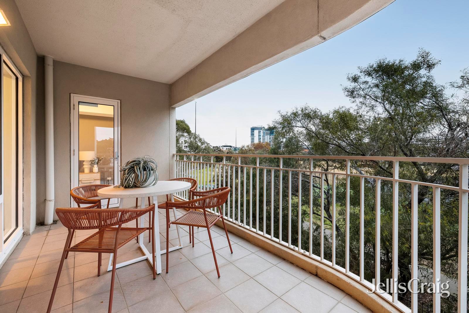 18/15 Liardet Street, Port Melbourne image 15