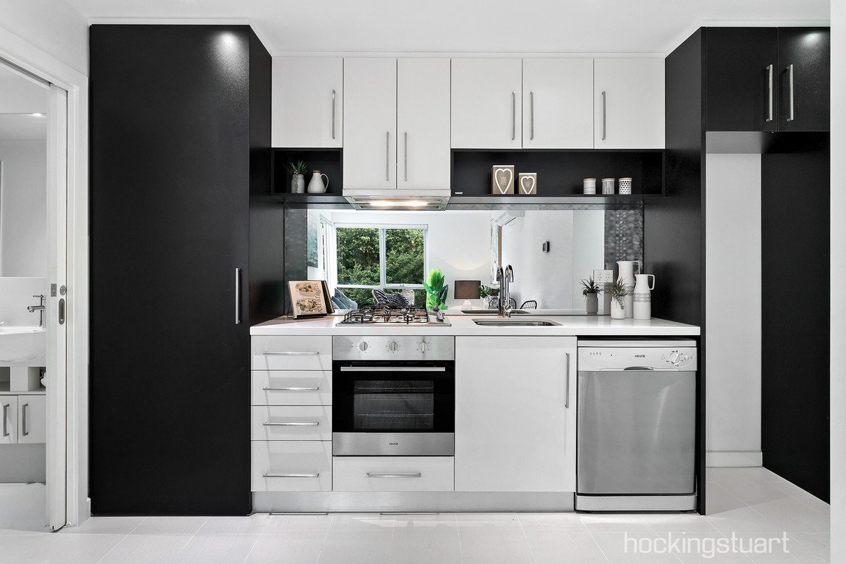 18/174 Riversdale Road, Hawthorn image 3