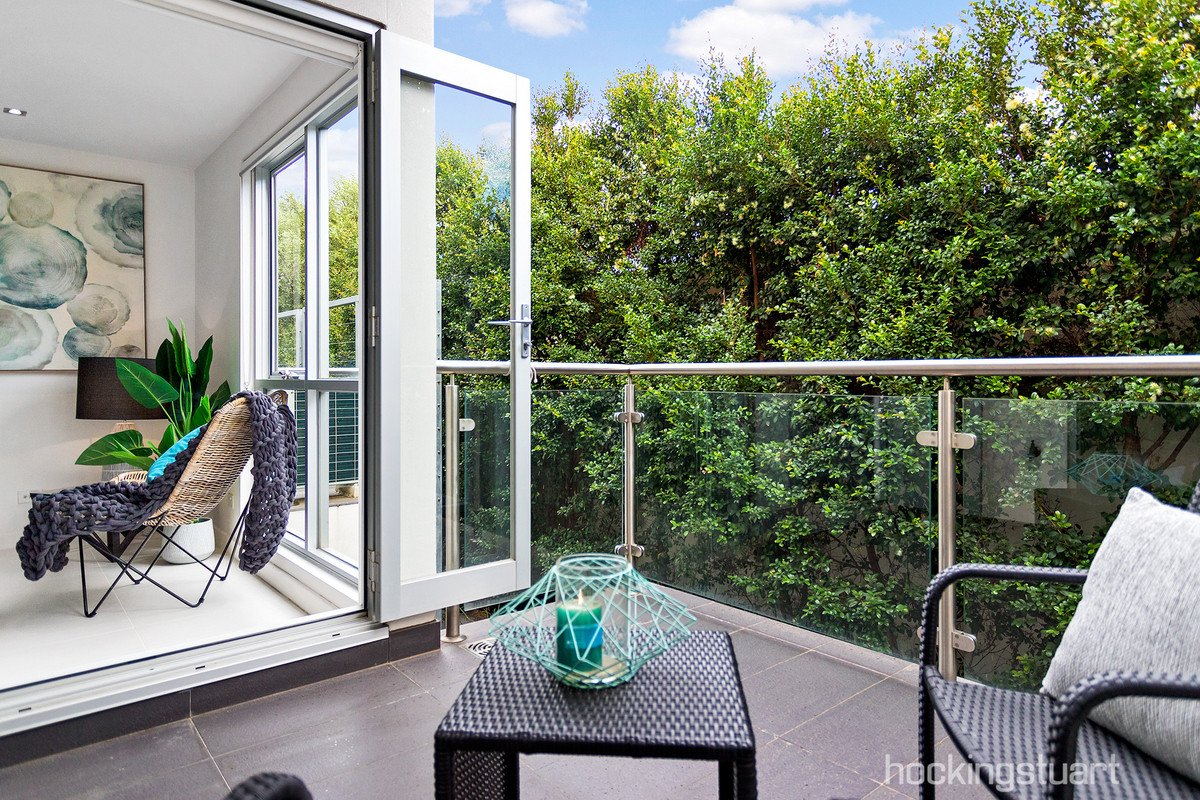 18/174 Riversdale Road, Hawthorn image 8