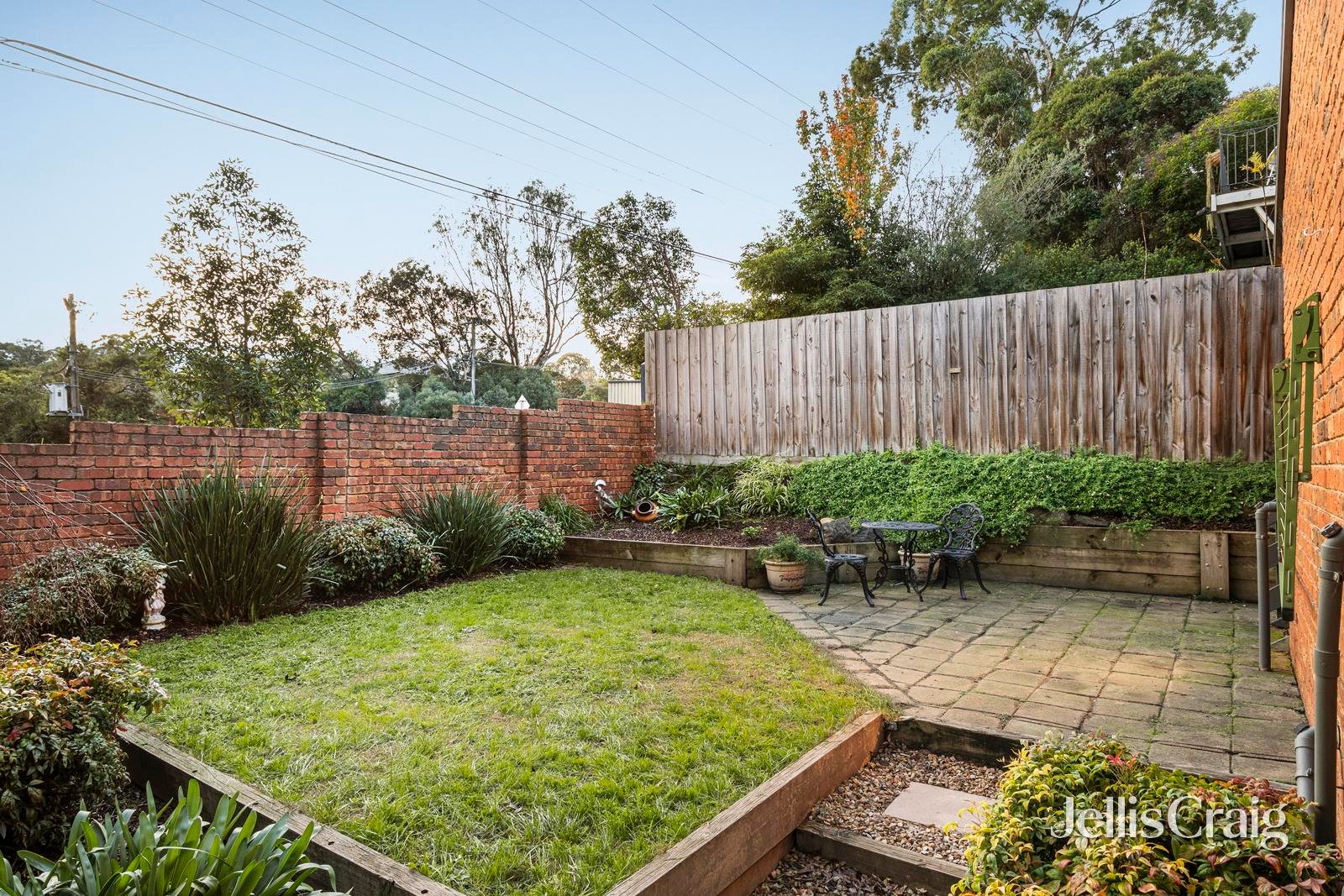 1/82-84 Diamond Creek Road, Greensborough image 8