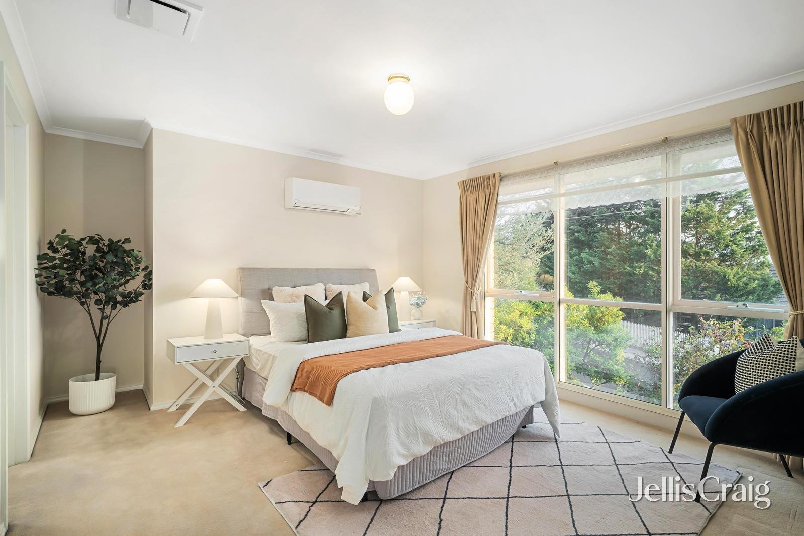 1/82-84 Tram Road, Doncaster image 5