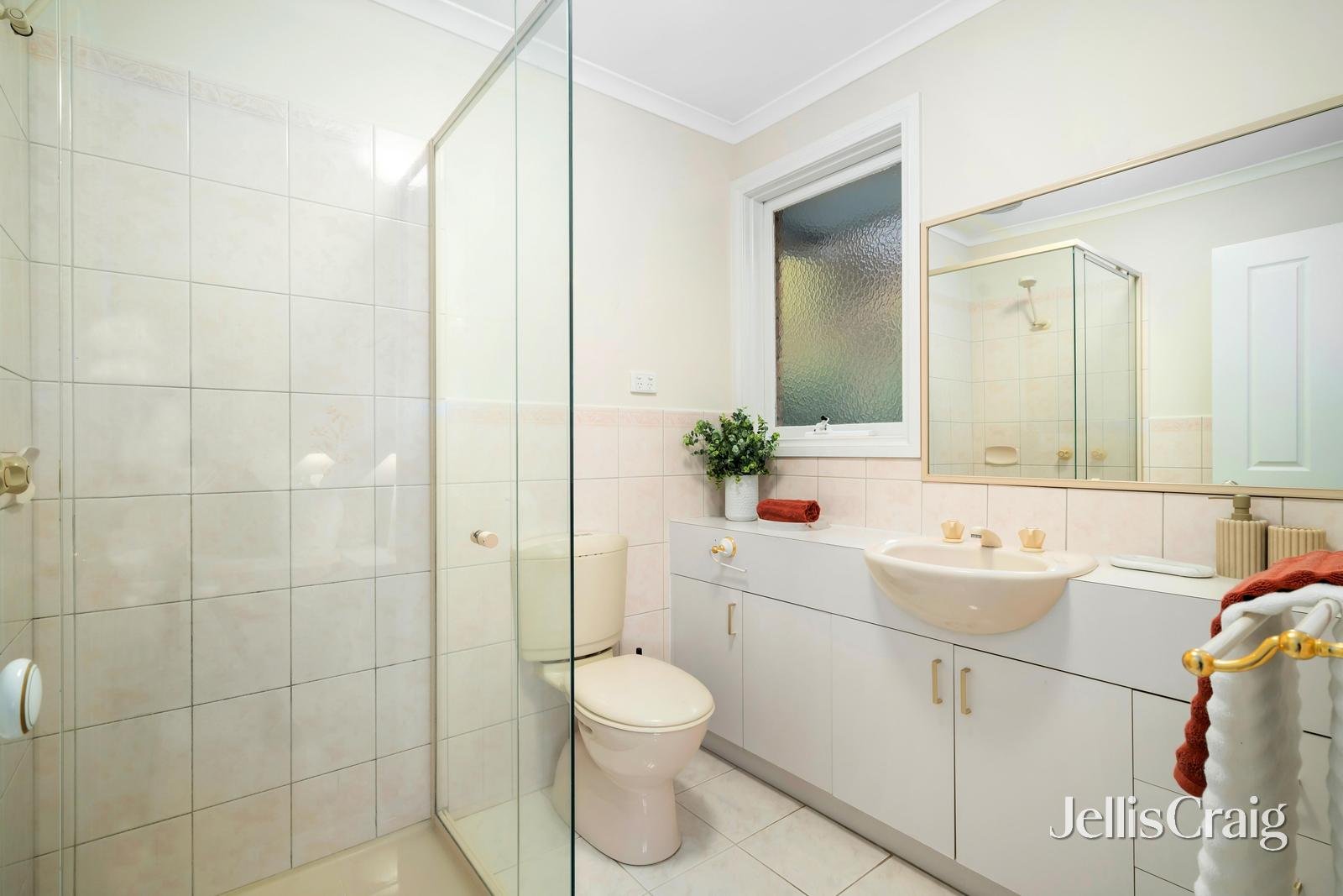 1/82-84 Tram Road, Doncaster image 6