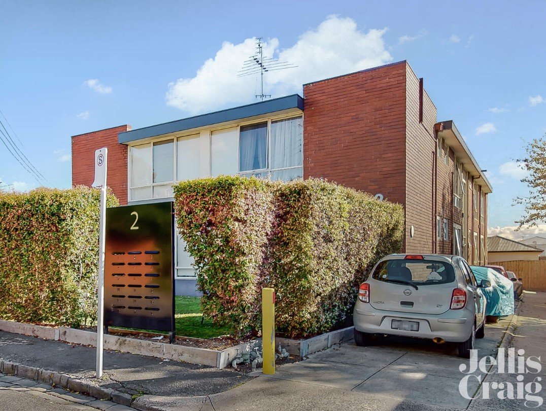 18/2 Freeman Street, Hawthorn East image 1