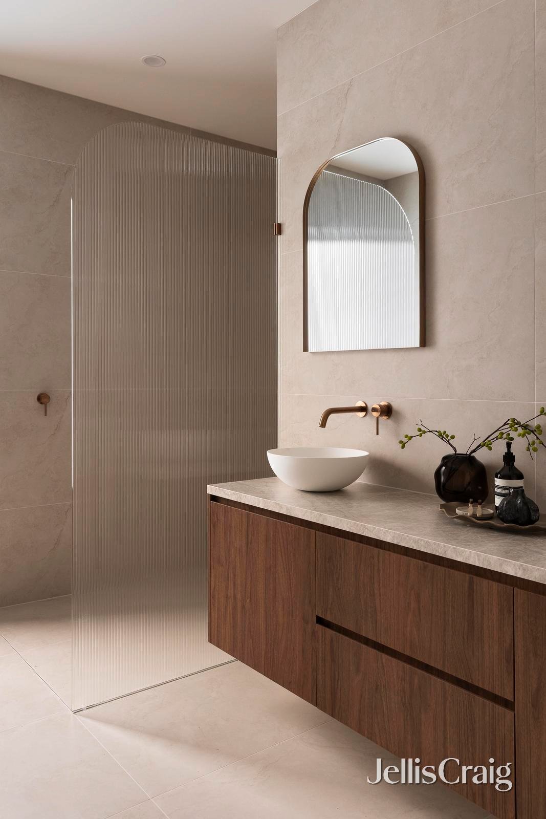 182 Henry Street, Greensborough image 17