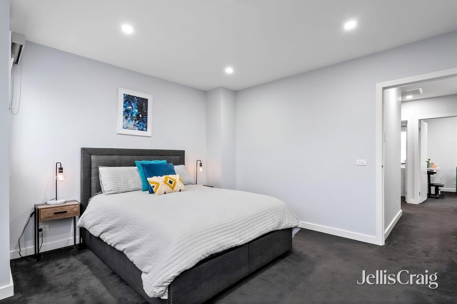 1/82 Kernot Street, South&nbsp;Kingsville image 8