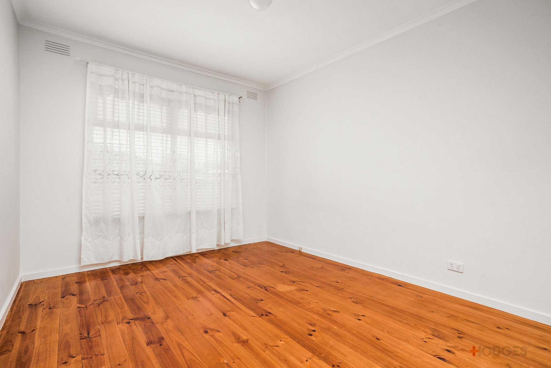 1 / 82 Lower Dandenong Road PARKDALE