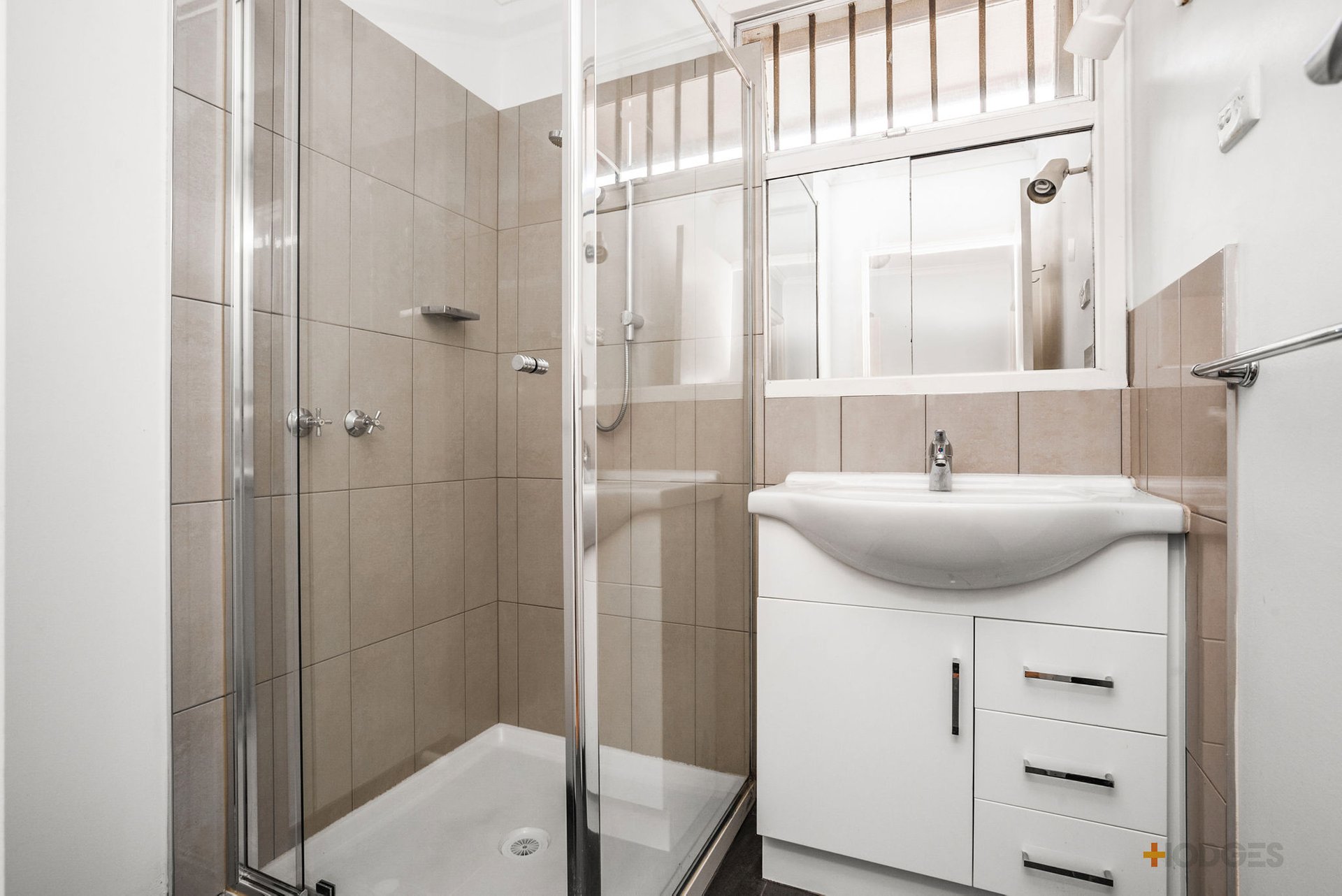 1 / 82 Lower Dandenong Road PARKDALE