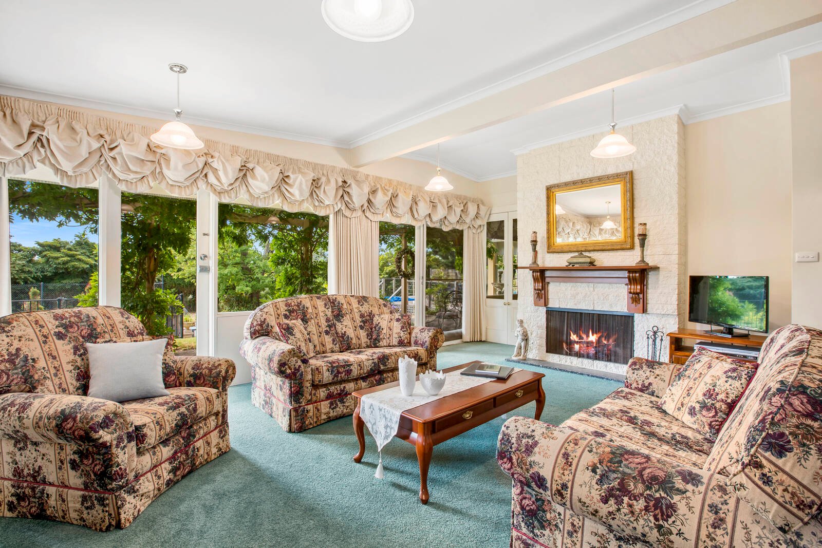Property Gallery Thumbnail 3