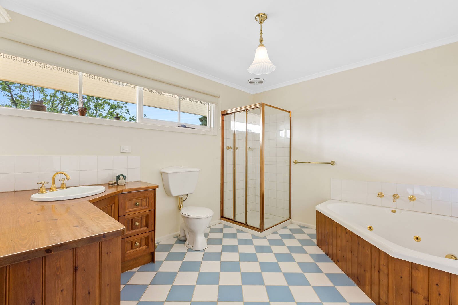 Property Gallery Thumbnail 7