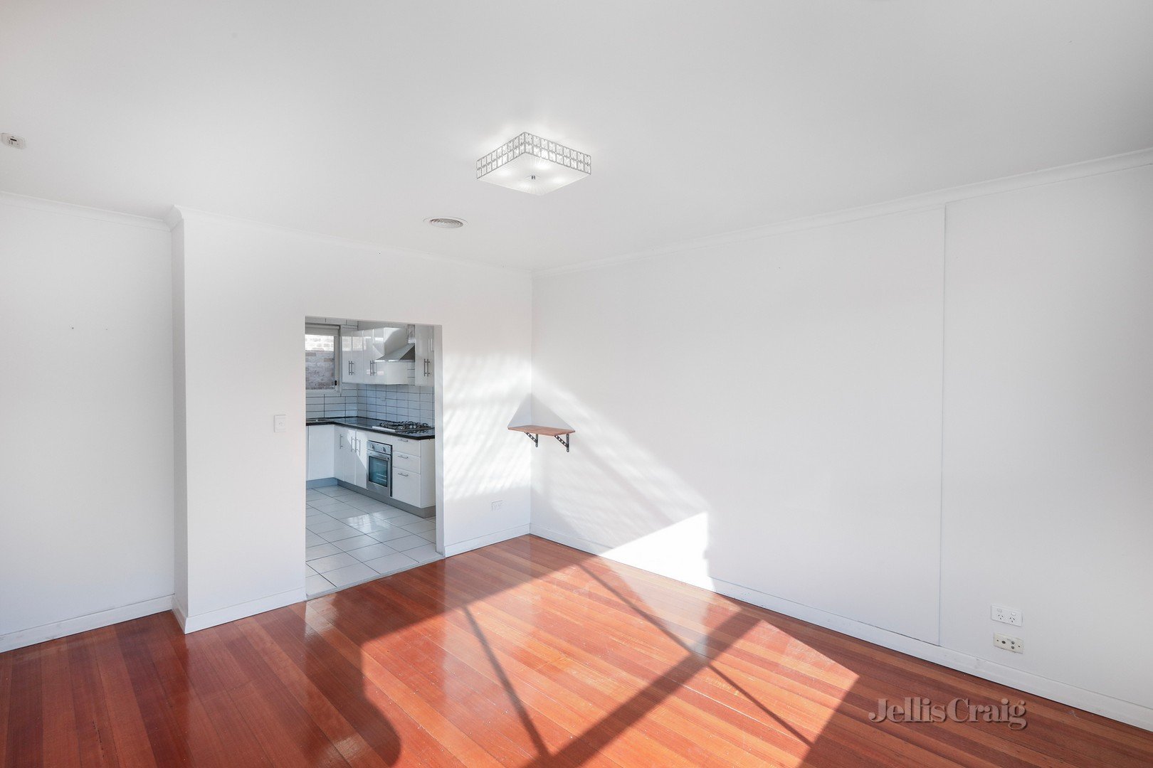 1/82 Paxton Street, South Kingsville image 2
