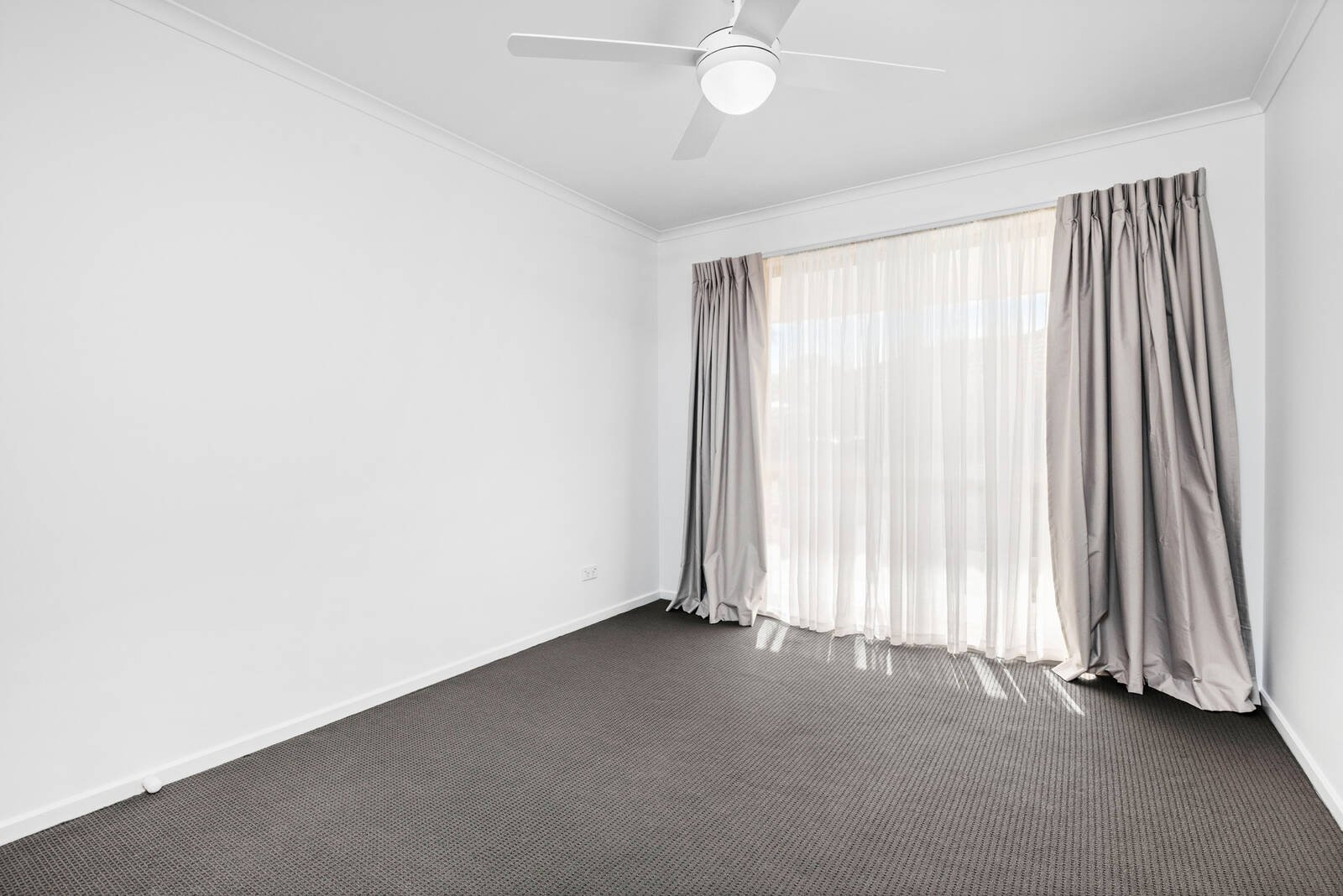 Property Gallery Thumbnail 7