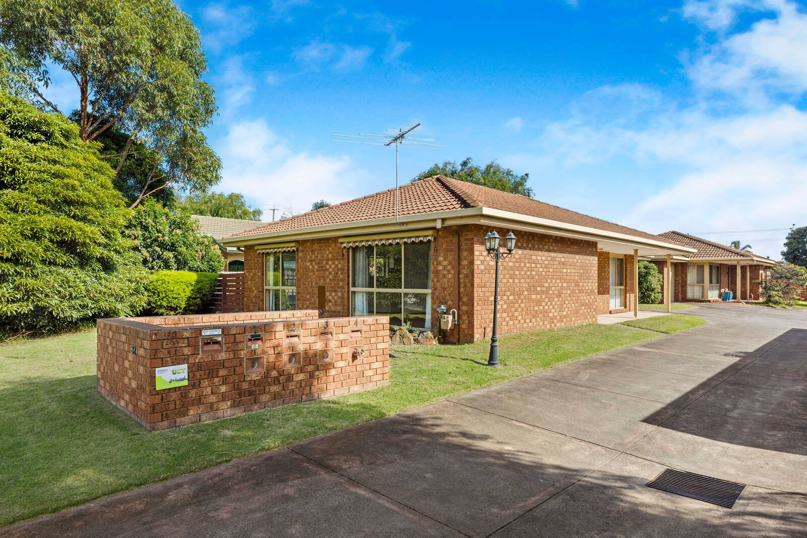 Property Gallery Thumbnail 13