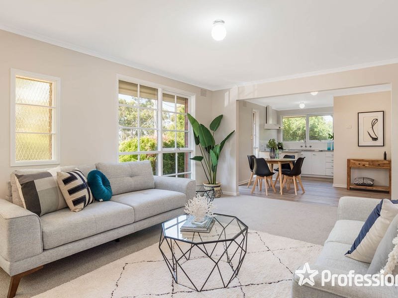 1/82 Sherlock Road, Croydon image 1