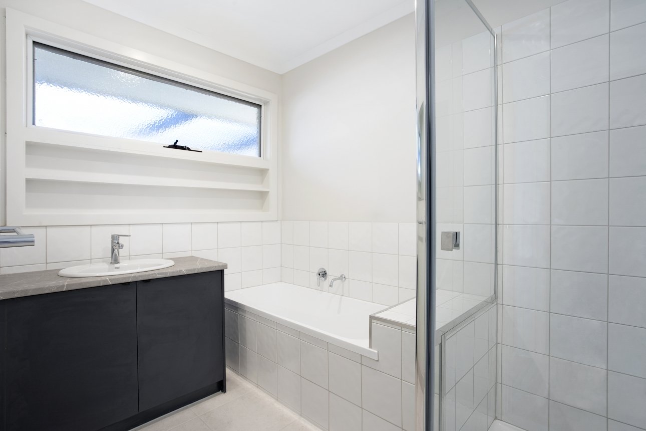 182 Wilsons Road, Whittington image 5