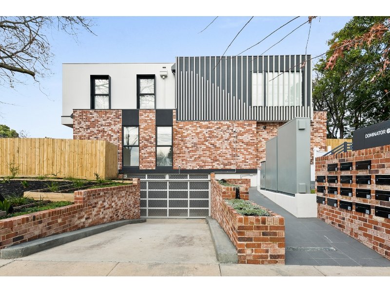 18/20 Harrison Street, Mitcham image 1