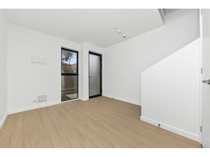 18/20 Harrison Street, Mitcham image 4