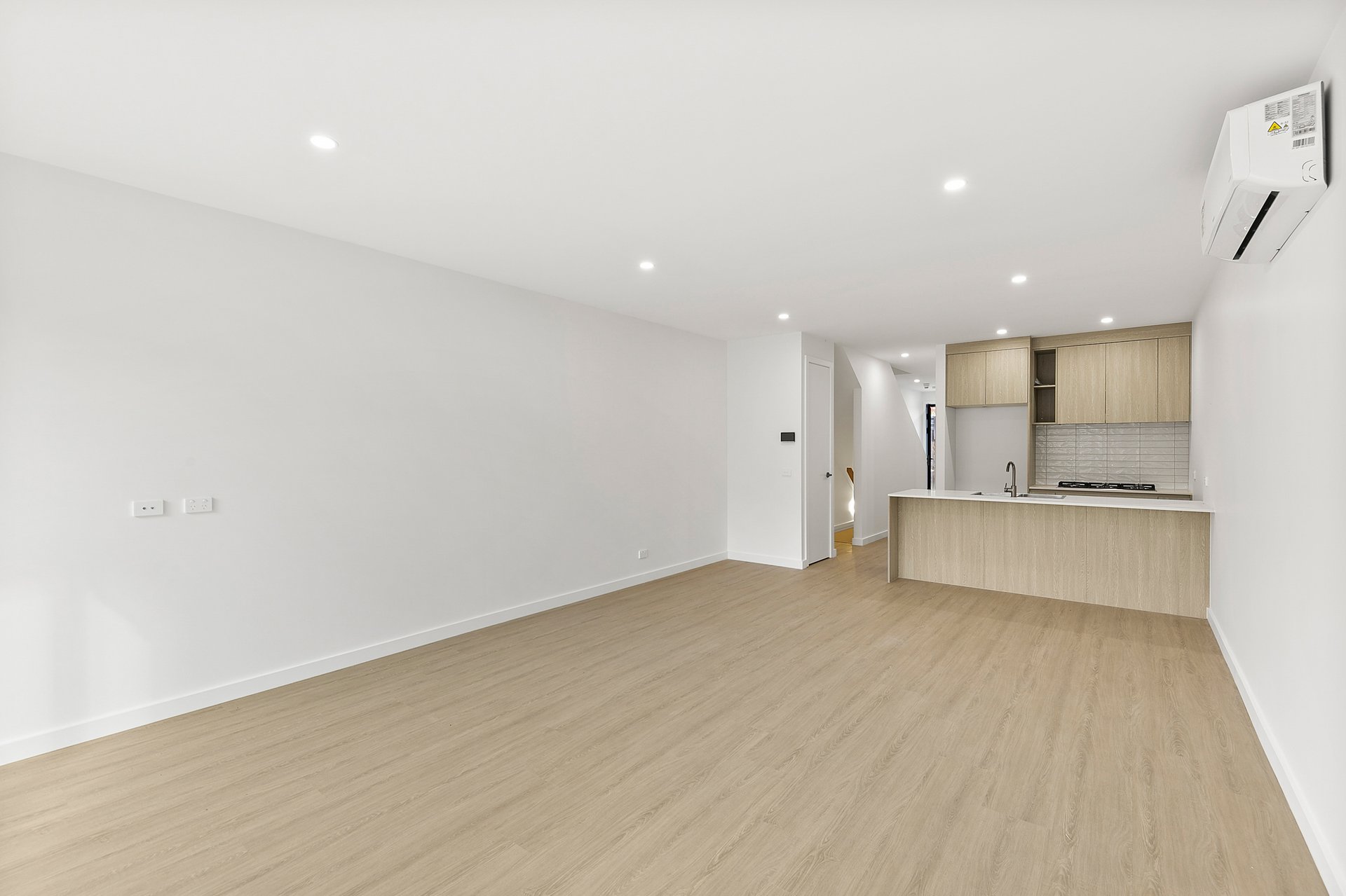 18/20 Harrison Street, Mitcham image 7