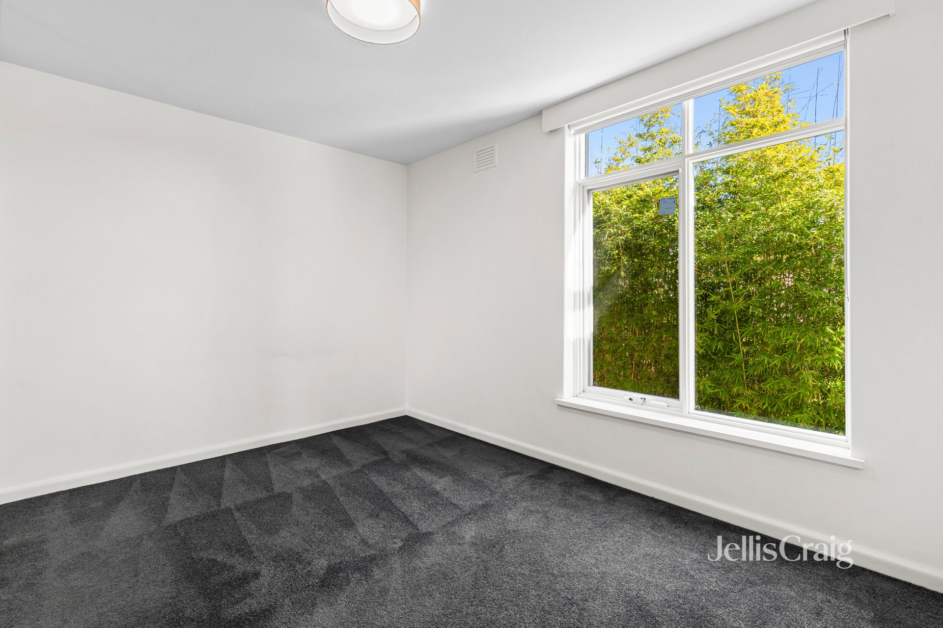 18/21 Bruce Street, Toorak image 4