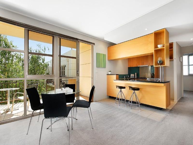 18/28 Harold Street, Hawthorn East image 3