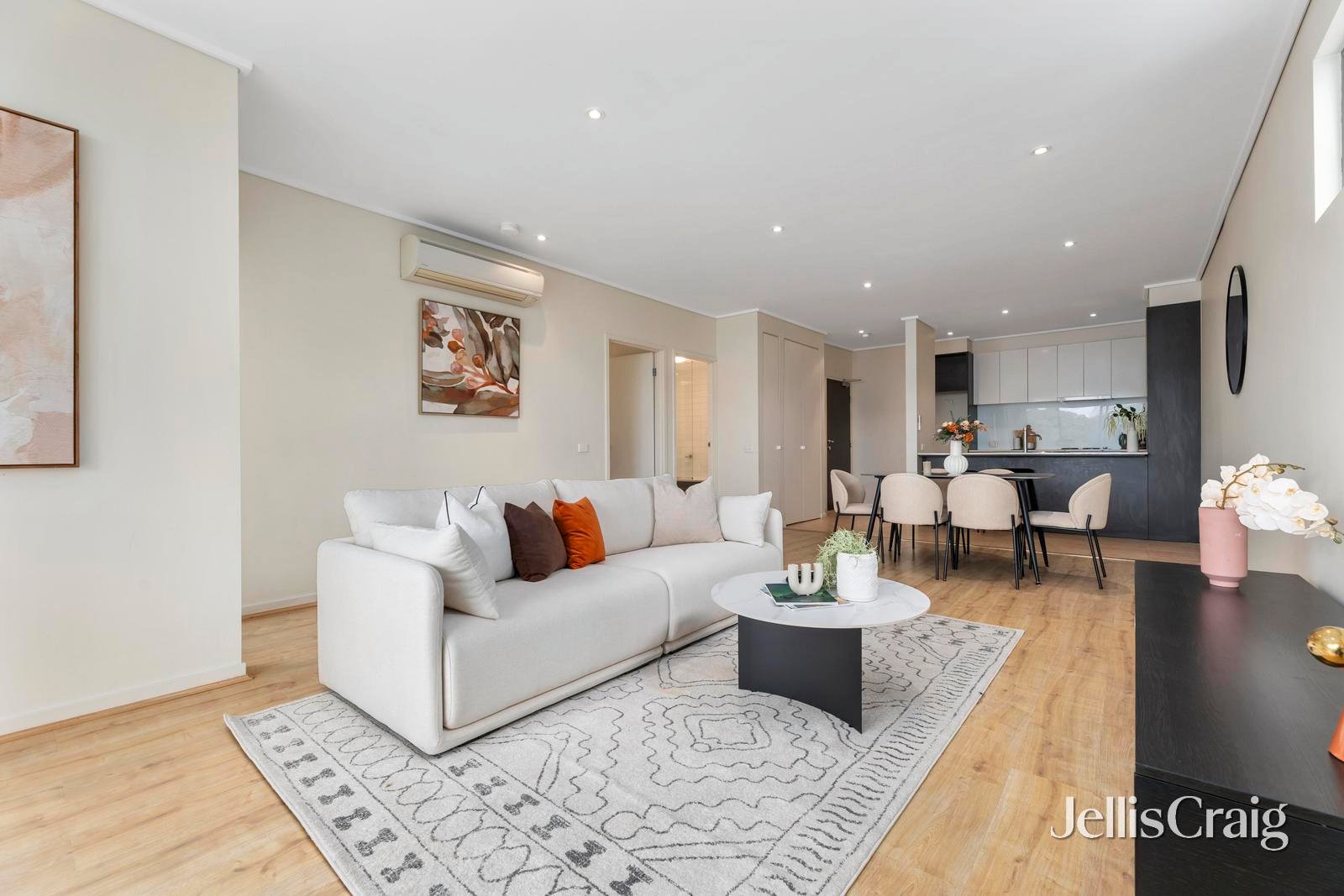 18/280 Blackburn Road, Glen&nbsp;Waverley image 3
