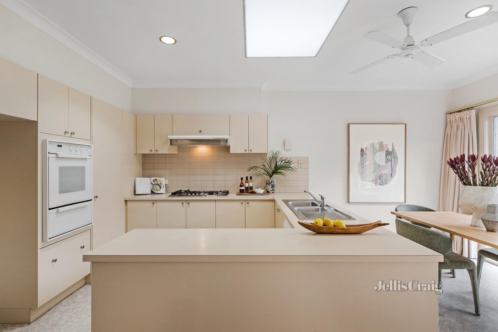 183 Burke Road, Glen Iris image 5