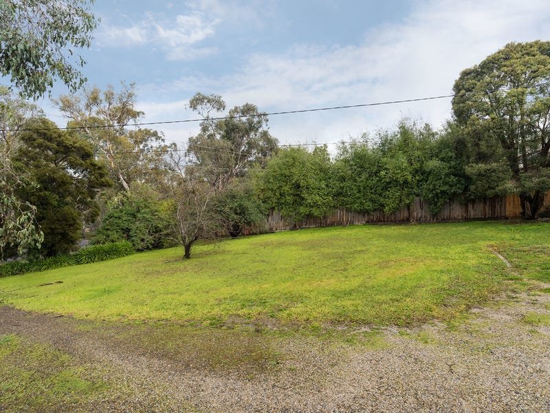 183 Lincoln Road, Mooroolbark image 5