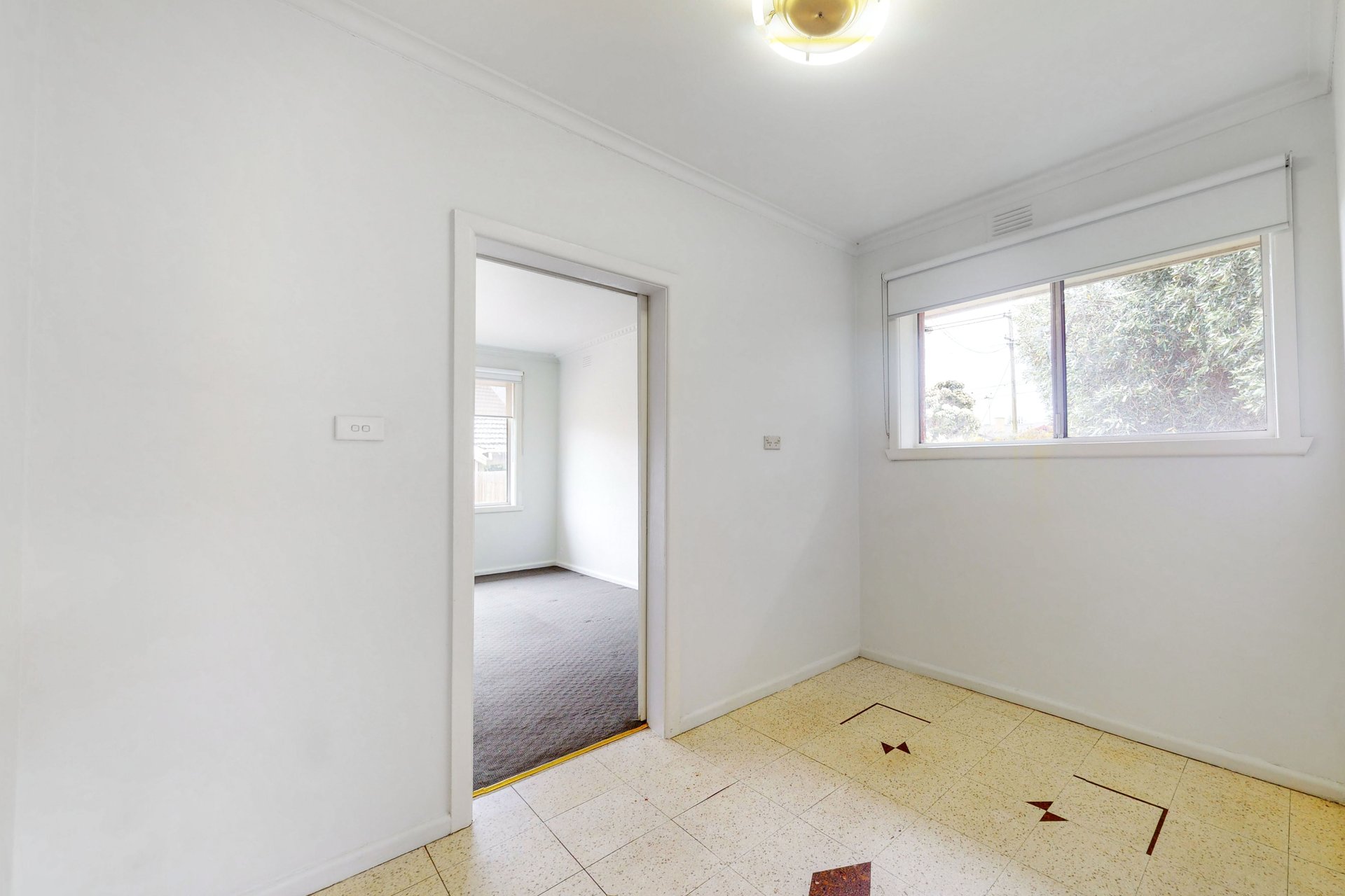 1/83 Maribyrnong Road, Ascot Vale image 6