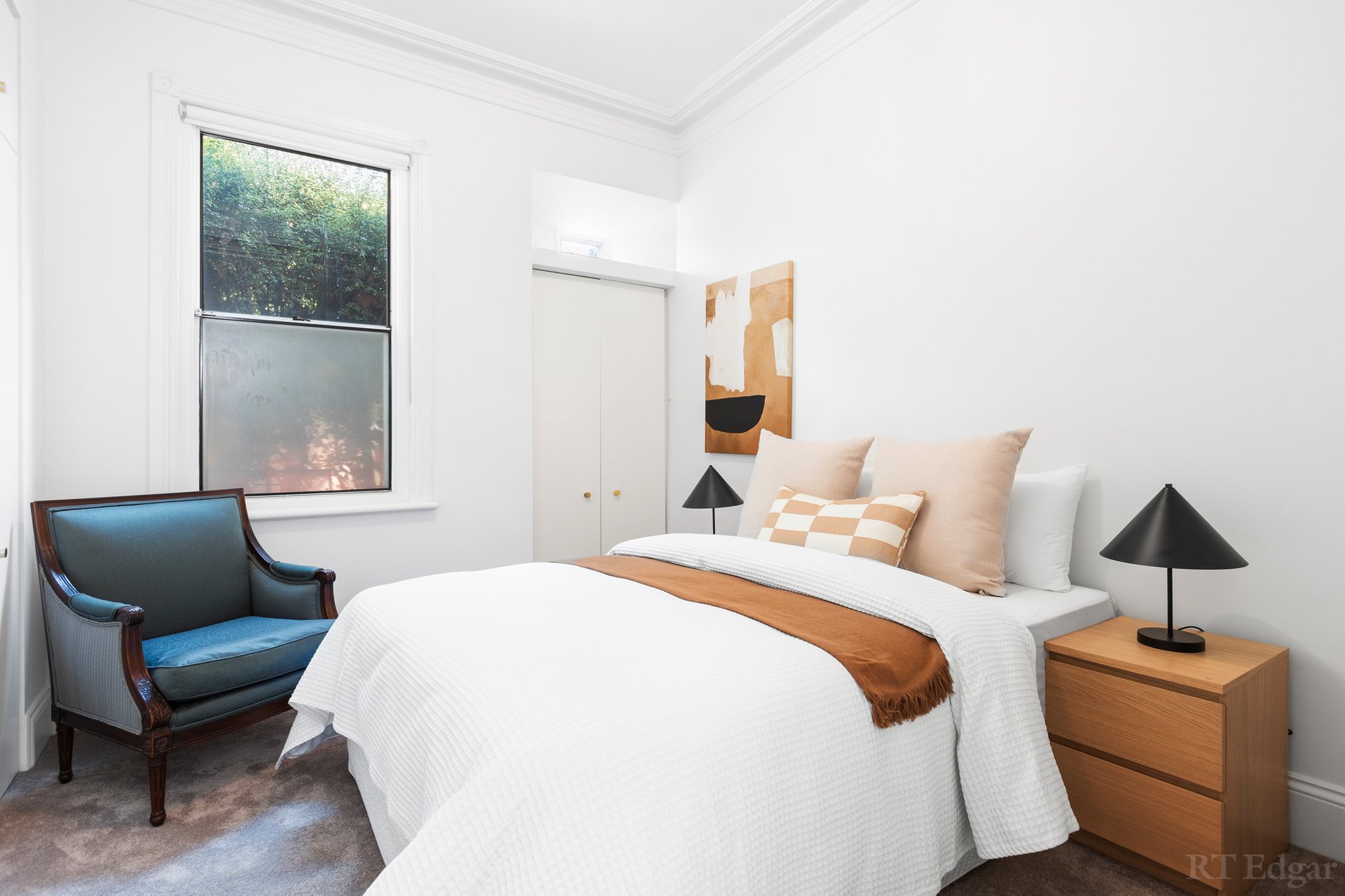 Property Gallery Thumbnail 8