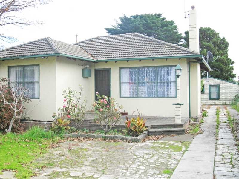 183 Princes Highway, Corio image 1