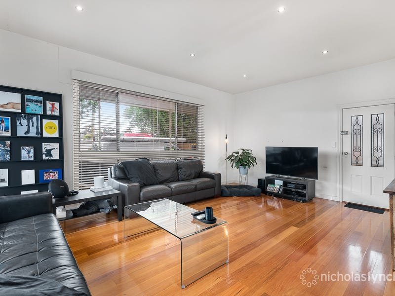 Property Gallery - Main Image