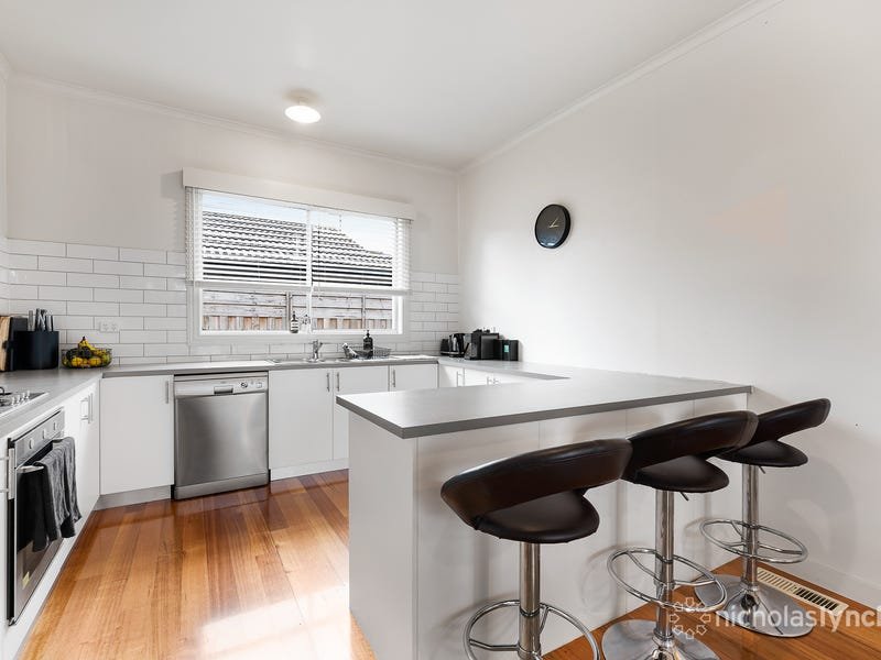 Property Gallery Thumbnail 2