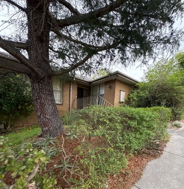 183 Stephensons Road, Mount Waverley image 1