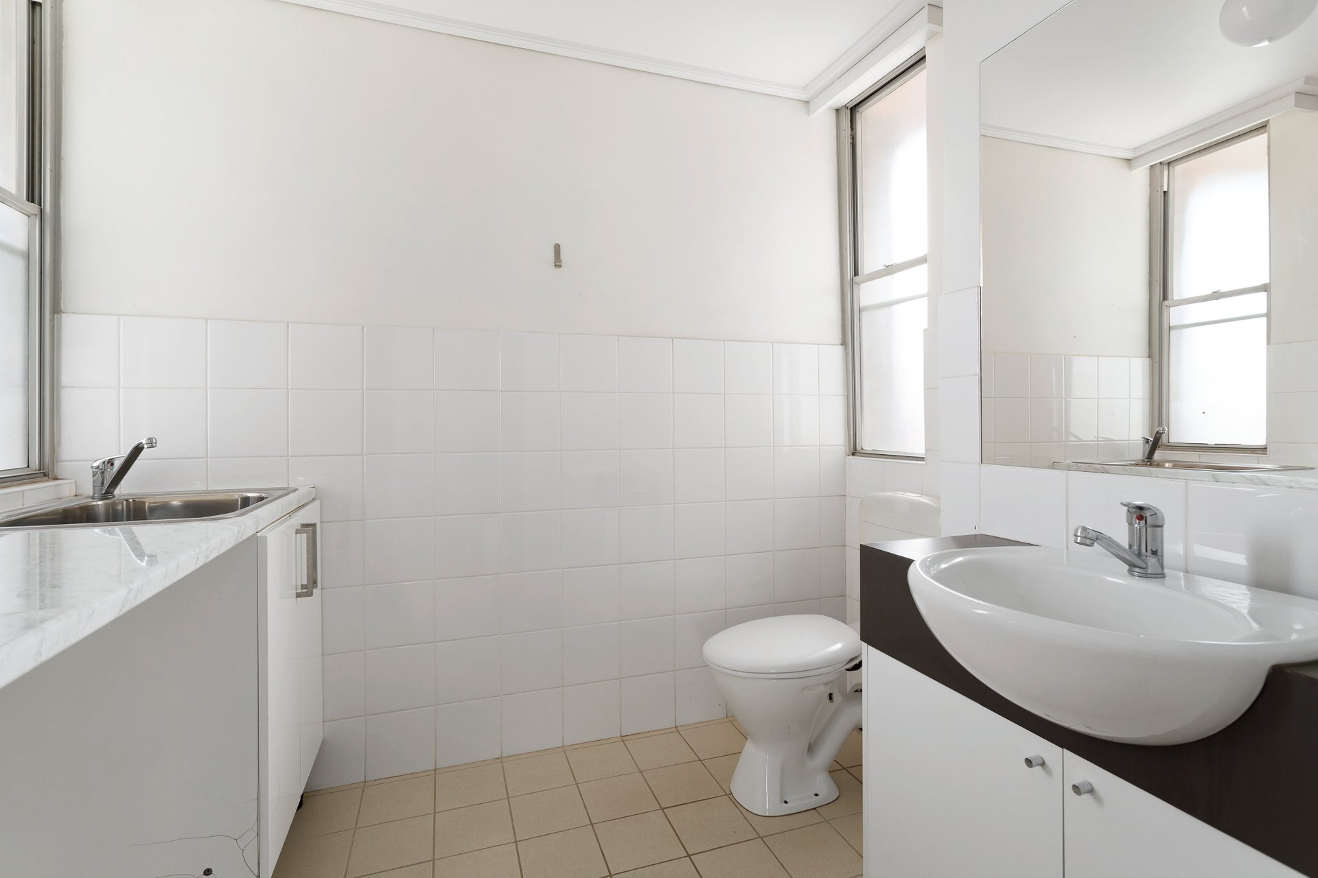 Property Gallery Thumbnail 4